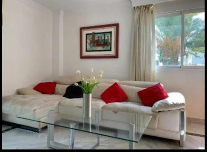 Apartament La Dame De Noche Marbella