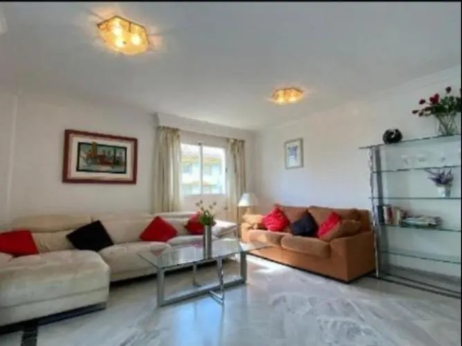 Apartament La Dame De Noche Marbella
