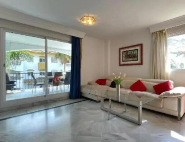 La Dame De Noche Apartment Marbella